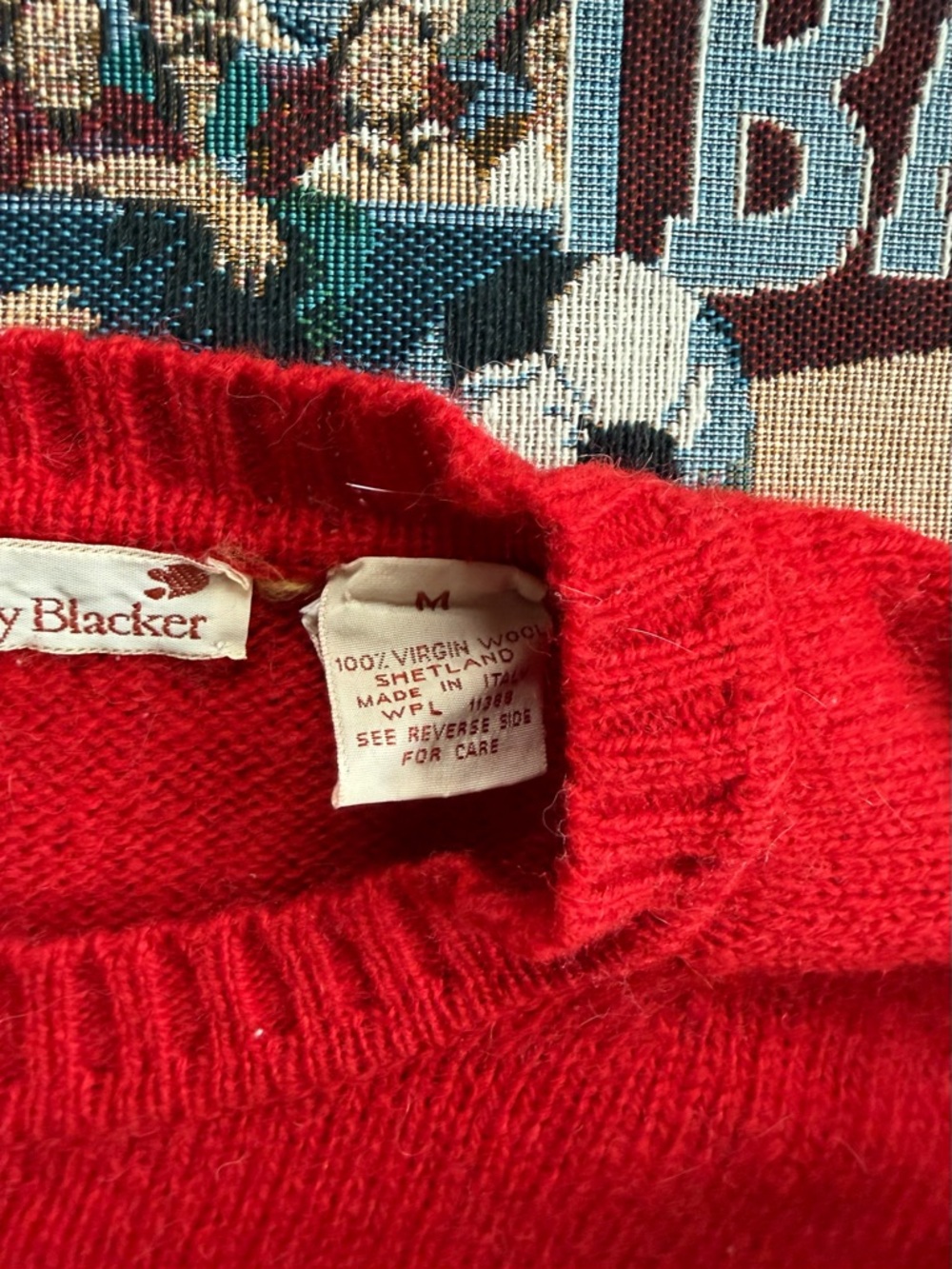 Vintage 70s Women’s Stanley Blacker Red 100% Wool Sweater - Picture 3 of 4
